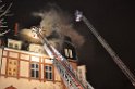 Feuer 3 Dachstuhlbrand Koeln Muelheim Gluecksburgstr P091